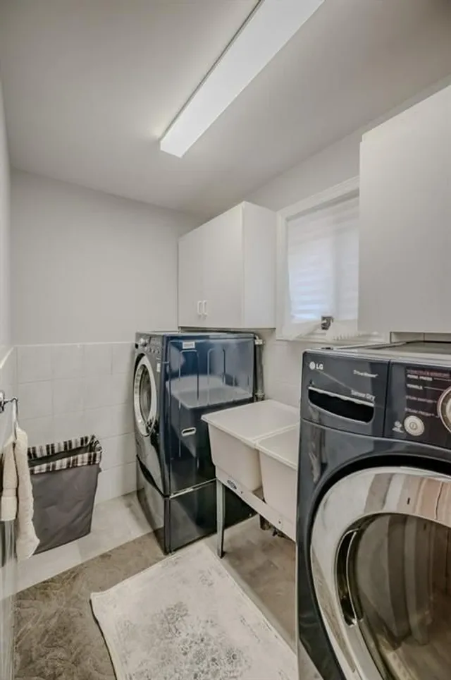 Additional property image - 260 CHESLEY St