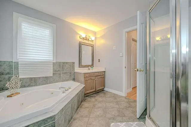 Additional property image - 260 CHESLEY St