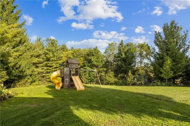 Additional property image - 207 8TH CONCESSION