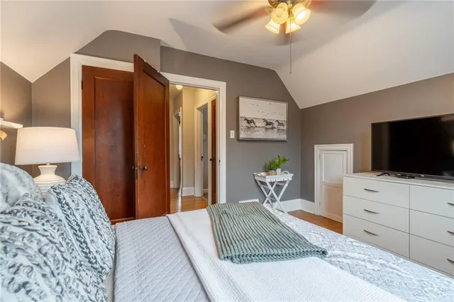 Additional property image - 305 WEXFORD Ave
