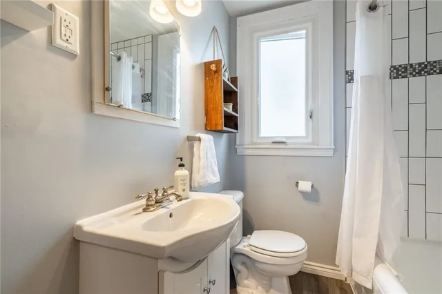 Additional property image - 305 WEXFORD Ave