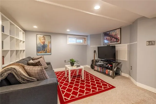 Additional property image - 305 WEXFORD Ave