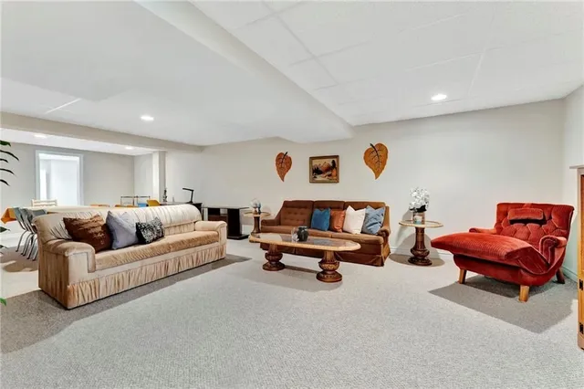 Additional property image - 14 NORTHERN BREEZE Blvd