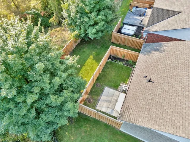 Additional property image - 14 NORTHERN BREEZE Blvd
