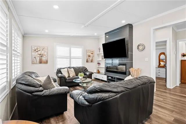 Additional property image - 4449 MILBUROUGH Line Unit 8 Poplar St