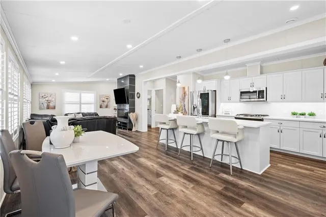 Additional property image - 4449 MILBUROUGH Line Unit 8 Poplar St