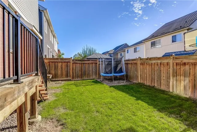 Additional property image - 280 FELLOWES Cres