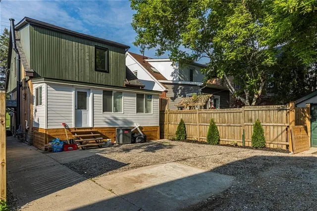 Additional property image - 564 ABERDEEN Ave