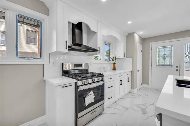 Additional property image - 66 HOWE Ave