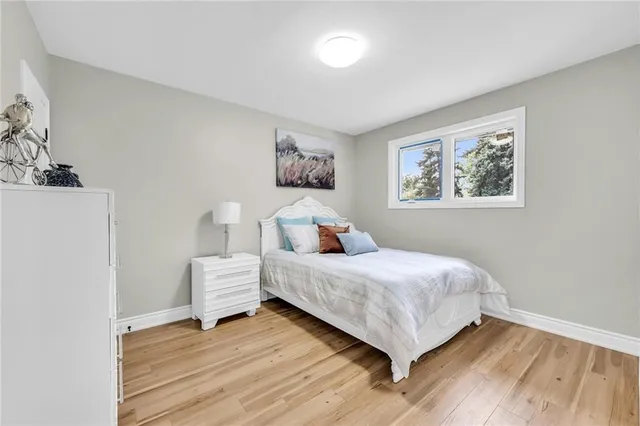 Additional property image - 66 HOWE Ave