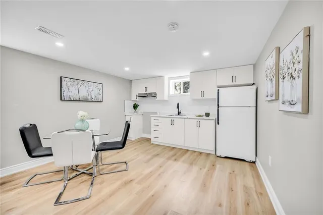 Additional property image - 66 HOWE Ave