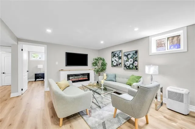 Additional property image - 66 HOWE Ave