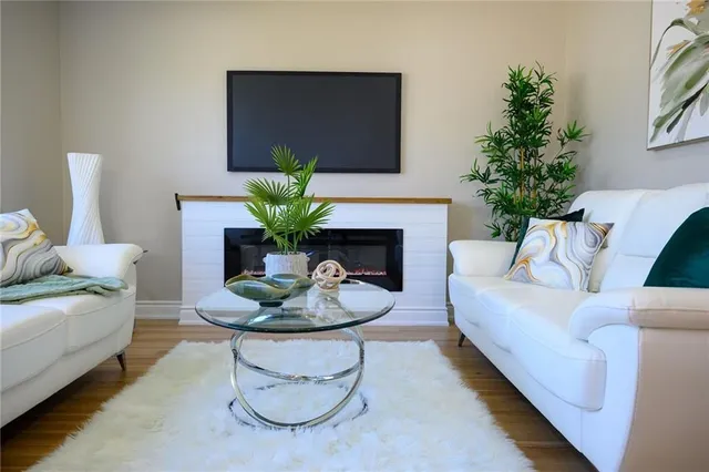 Additional property image - 66 HOWE Ave