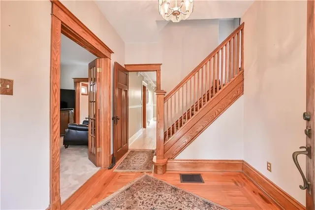 Additional property image - 2114 CAROLINE St