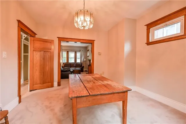 Additional property image - 2114 CAROLINE St