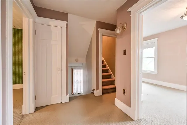 Additional property image - 2114 CAROLINE St