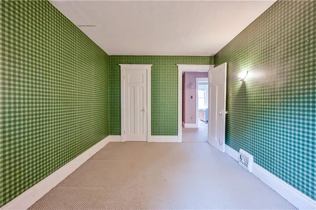 Additional property image - 2114 CAROLINE St