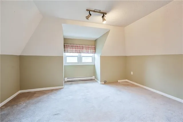 Additional property image - 2114 CAROLINE St