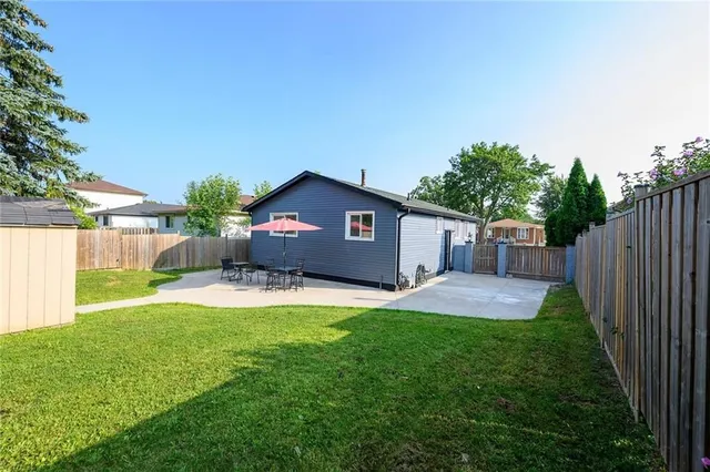 Additional property image - 165 BELLINGHAM Dr