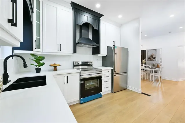 Additional property image - 58 GIBSON Ave