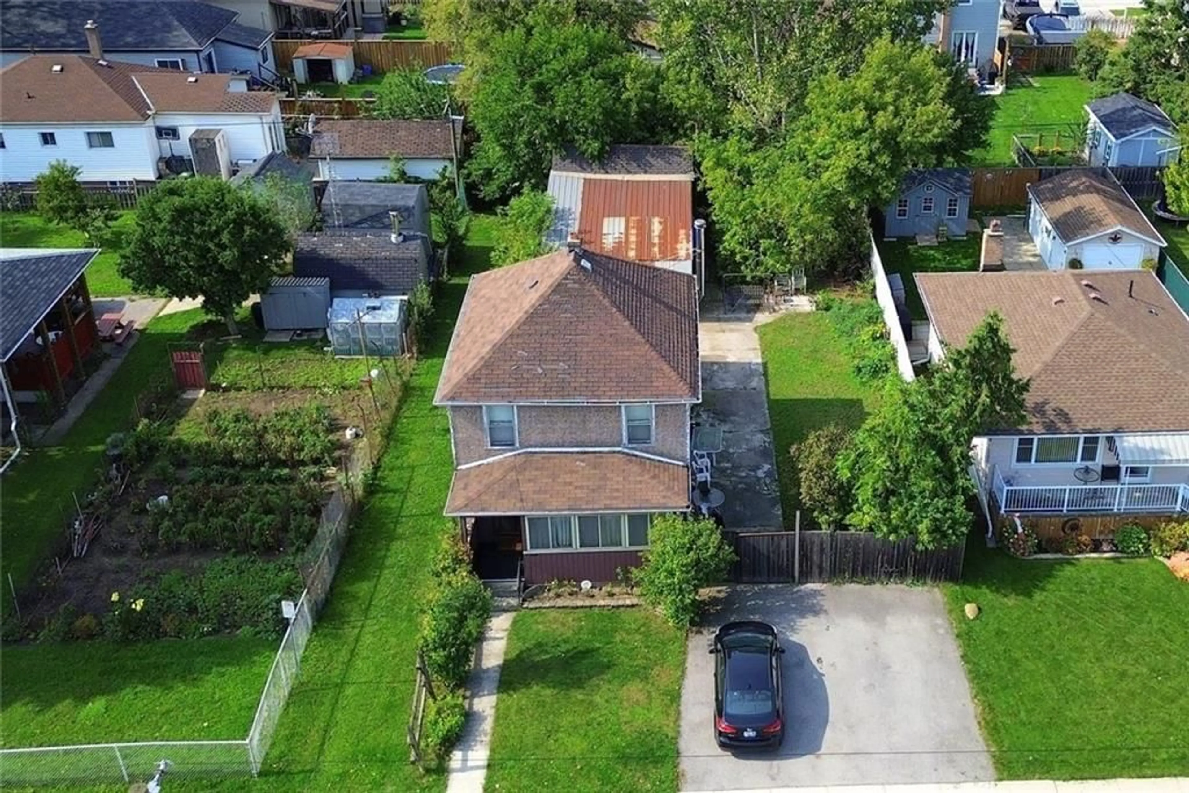 Frontside or backside of a home for 413 BRUNSWICK St, Hamilton Ontario L8H 6S3