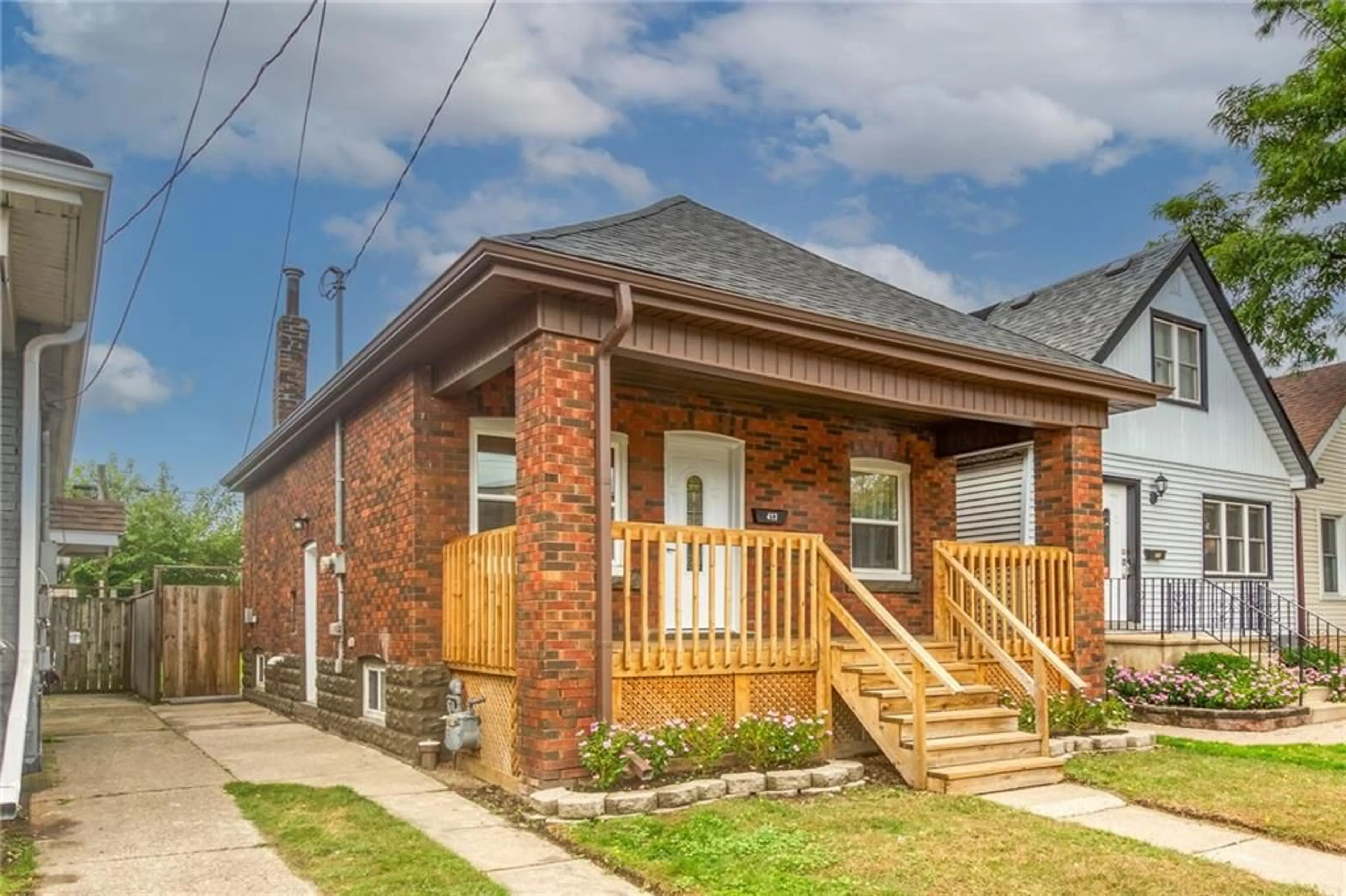 Home with brick exterior material for 413 PALING Ave, Hamilton Ontario L8H 5K3