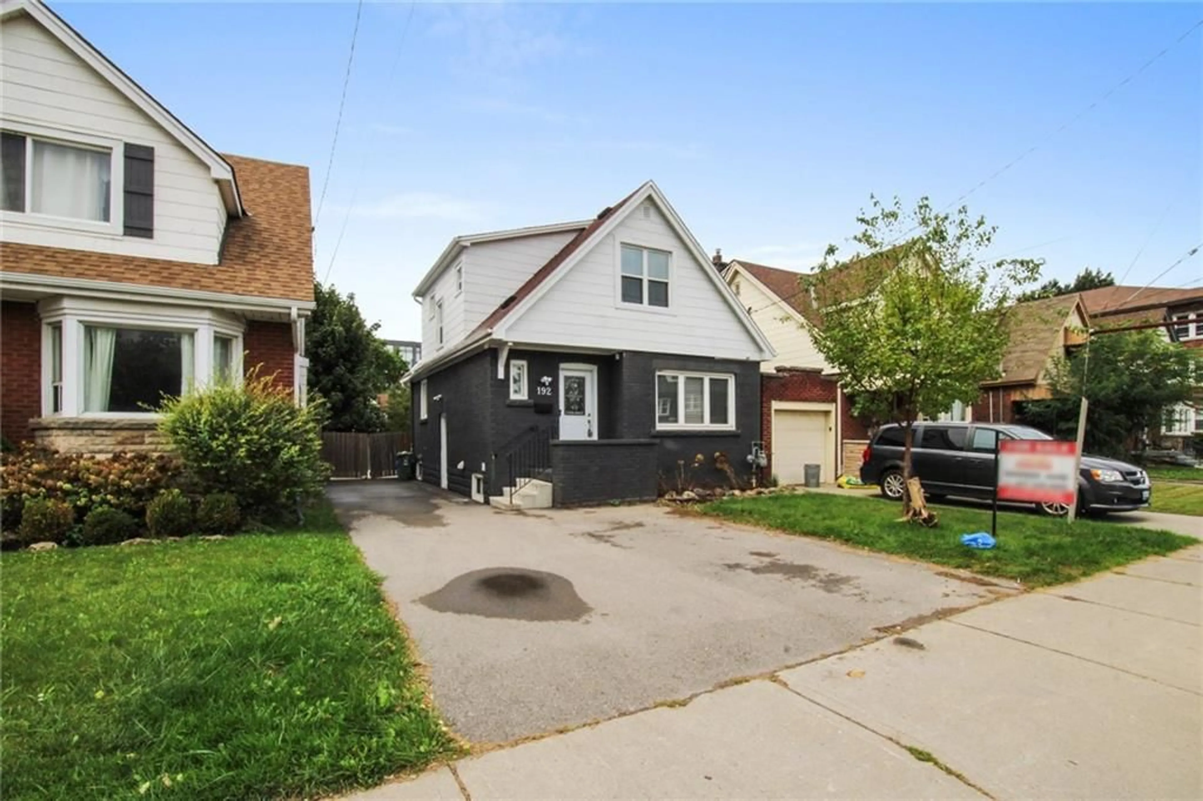 Frontside or backside of a home for 192 WENTWORTH St, Hamilton Ontario L8N 2Z4