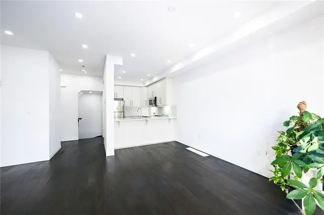 Additional property image - 30 TIMES SQUARE Blvd Unit 70