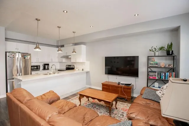 Additional property image - 81 HUGILL Way
