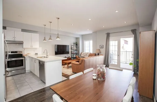 Additional property image - 81 HUGILL Way