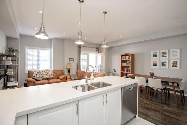 Additional property image - 81 HUGILL Way