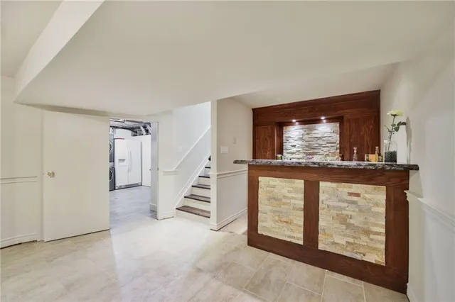 Additional property image - 14 JACQUELINE Blvd