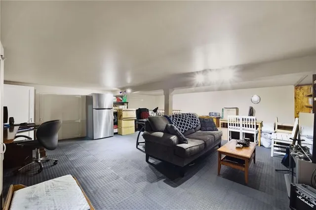 Additional property image - 14 JACQUELINE Blvd
