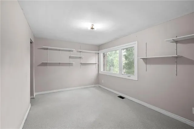 Additional property image - 2384 MARYVALE Crt