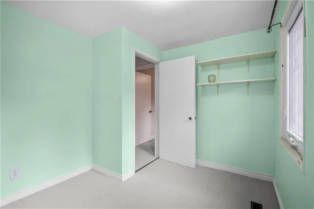 Additional property image - 2384 MARYVALE Crt