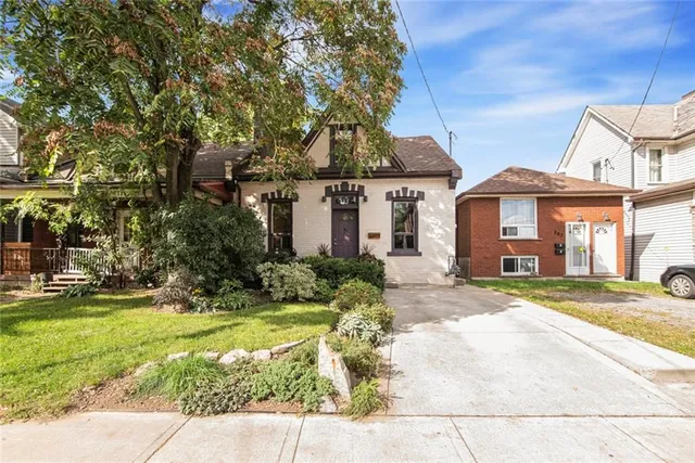 Additional property image - 205 WENTWORTH St