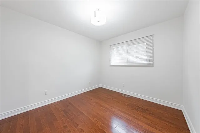 Additional property image - 494 DICENZO Dr