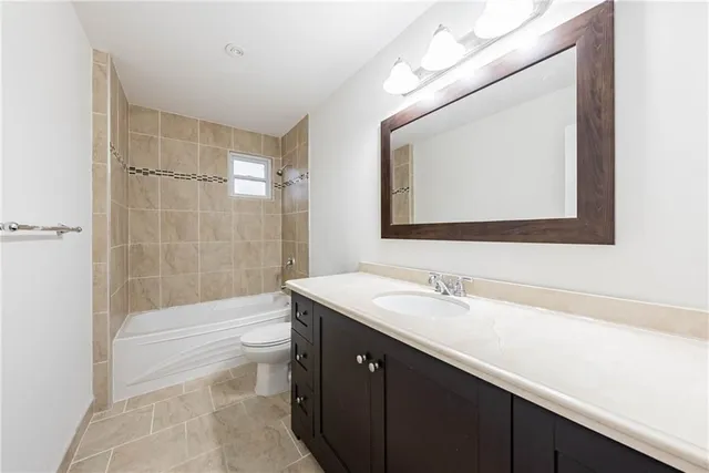 Additional property image - 494 DICENZO Dr
