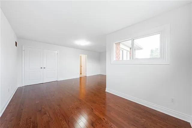 Additional property image - 494 DICENZO Dr