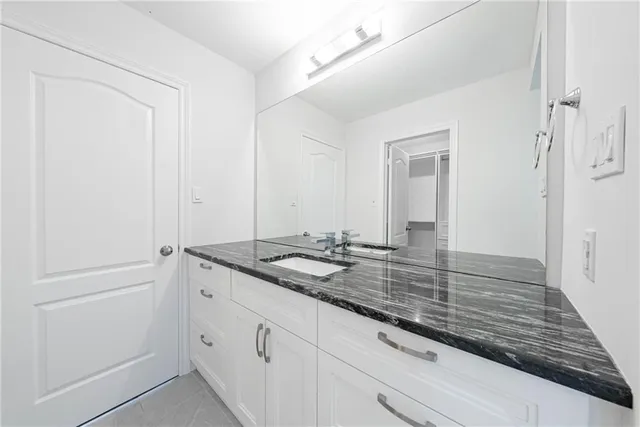 Additional property image - 494 DICENZO Dr
