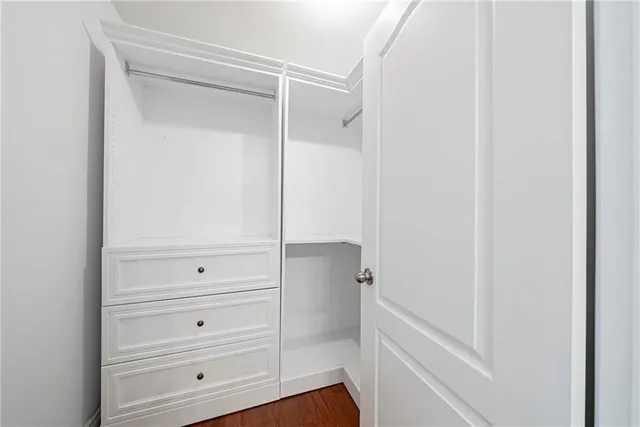 Additional property image - 494 DICENZO Dr