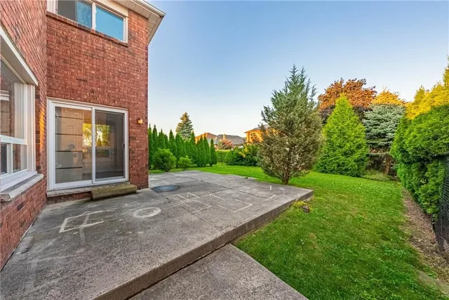 Additional property image - 494 DICENZO Dr