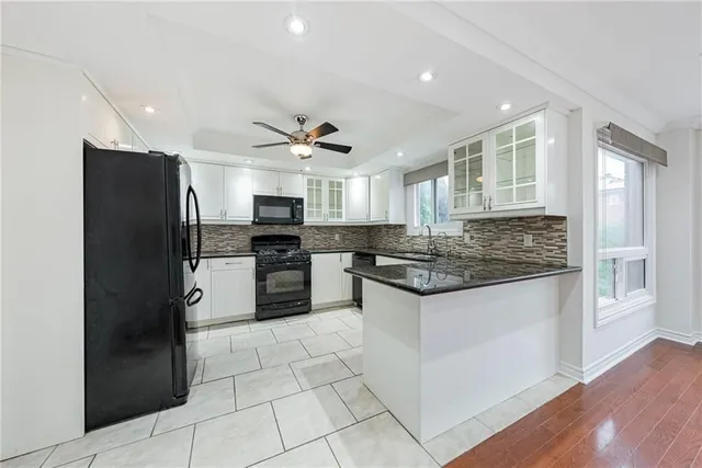 Additional property image - 494 DICENZO Dr