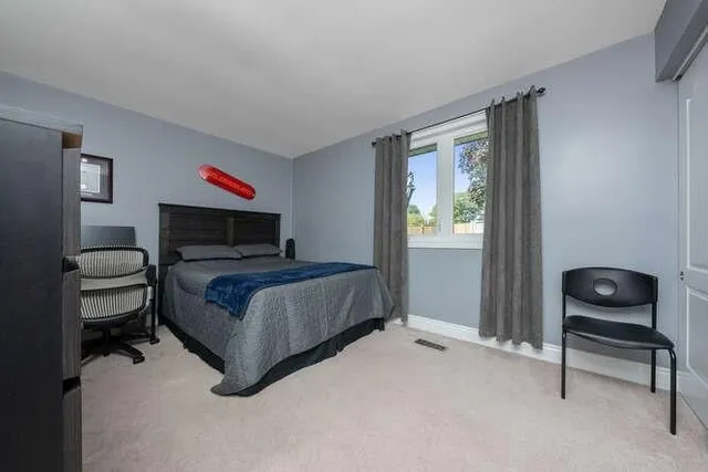 Additional property image - 1523 RUSHOLME Cres