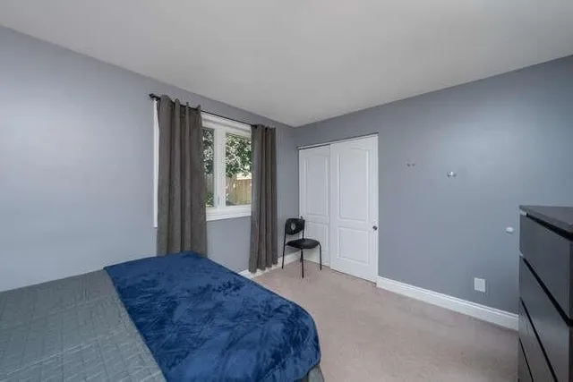 Additional property image - 1523 RUSHOLME Cres