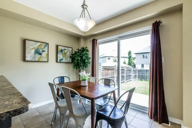 Additional image 19 of 16 NEWPORT Cres