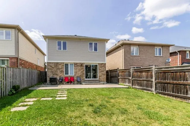 Additional image 5 of 16 NEWPORT Cres