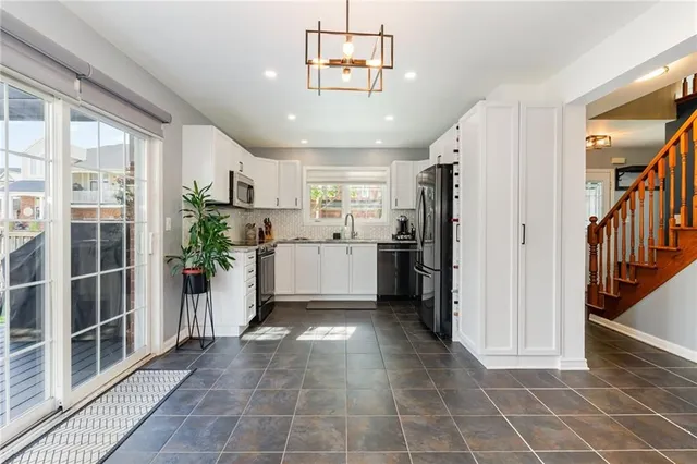 Additional property image - 3247 STEEPLECHASE Dr