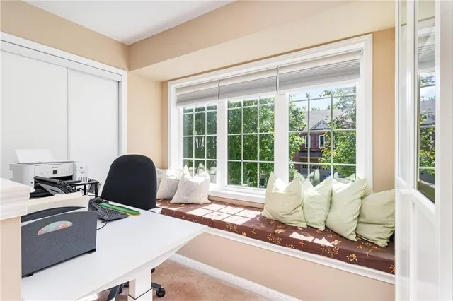 Additional property image - 3247 STEEPLECHASE Dr