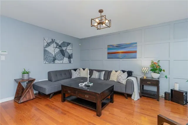 Additional property image - 3247 STEEPLECHASE Dr